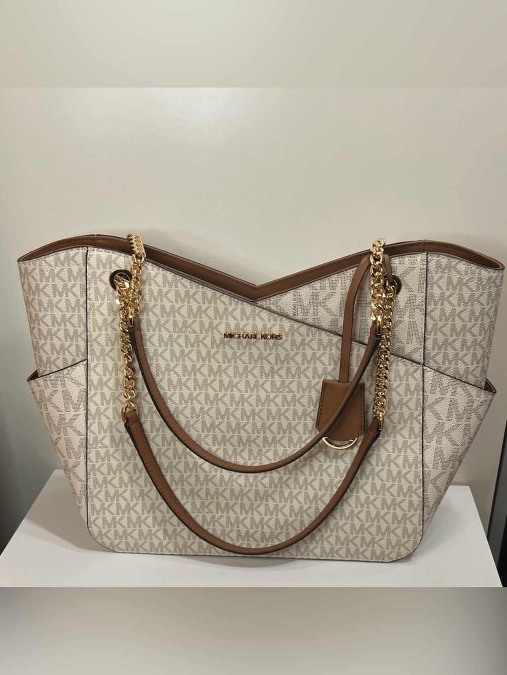Michael Kors Large X Chain Shoulder Tote Bag Vanilla BNWT
